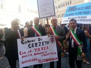 No alla Tares, manifestazione dei sindaci calabresi a Roma (2)