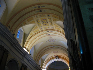 Interno del Duomo di Crotone