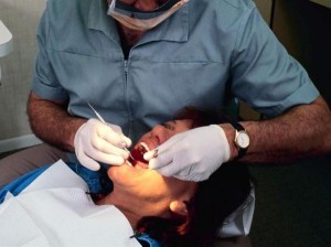 falso dentista