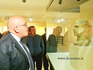 Mario Oliverio al museo di Cirò Marina (6)