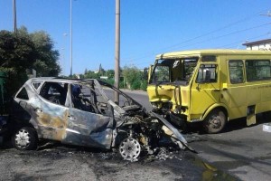 Incidente tra scuolabus e auto a Trebisacce