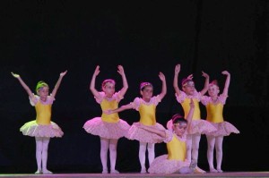 School dance di Luana Caligiuri (2)