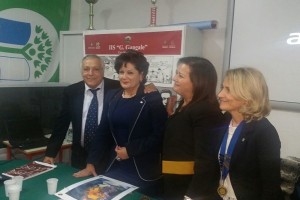 Iniziativa contro bullismo Rotary-scuola a Casabona e Cirò Marina (3)
