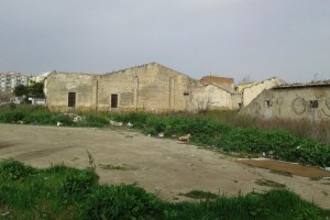 Case pericolanti a Crotone (2)