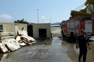 Incendiati container ProCiv Calabria