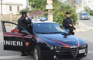 Furto in negozio- commessa chiama il 112, ladro arrestato dai Carabinieri