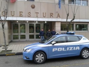 Tentato furto presso il Bar della Stazione di Cosenza, arrestato Rumeno dalla Polizia di Stato