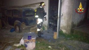 Incendio nel centro storico di Catanzaro- esplosa una bombola, ferita un'anziana2
