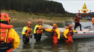 Catanzaro formati 10 soccorritori acquatici dei Vigili del Fuoco