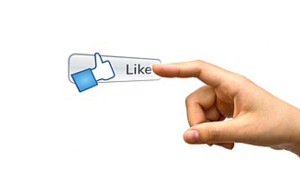 Condividere gli insulti con i Like sui post di Facebook diventa reato