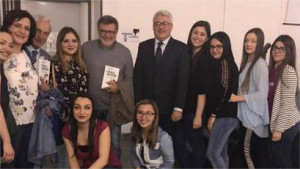 Studenti delle scuole di Crotone incontrano Francesco Forgione, Presidente Antimafia