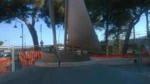 Crotone, la fontana di piazza Rino Gaetano cambia look3