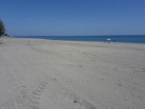 Mirto Crosia, Pulizia Spiaggia- tutto pronto per la stagione estiva1