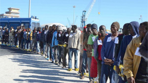 Hotspot Centro di identificazione Migranti nel Porto di Crotone, Corigliano e Reggio Calabria