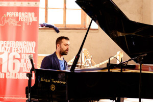 Peperoncino Jazz in Sila sala gremita e pubblico entusiasta per il concerto inaugurale (5)