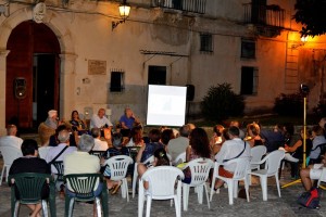Nicola Campoli omaggia la comunità di Cariati di un defibrillatore (5)