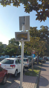 Anche a Reggio Calabria arrivano alla fermata del bus le prime paline intelligenti1