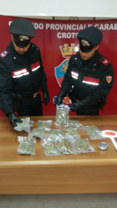 Crotone arrestato per detenzione di marijuana ai fini di spaccio