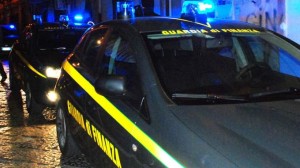 Blitz nella notte della Guardia di Finanza di Crotone, operazione “ginetto”- 13 arresti