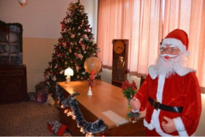 La Casa di Babbo Natale all'Istituto Alfieri di Crotone2