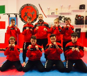 Otto Ragazzi della Warpedo Cirò Marina al loro primo debutto nelle Mixed Martial Art