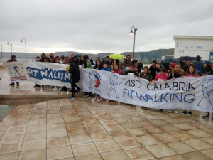 Terza giornata nazionale Liltwalking, in 750 sfidano la pioggia per la camminata della salute a Crotone (1)