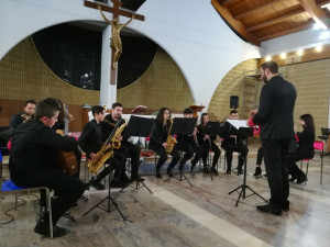 L’Associazione Musicale Vivaldi ricorda le vittime della Shoah nella Parrocchia di S. Antonio di Cirò Marina (4)