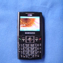 Samsung SGH-i320n.