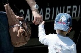 Arrestate due insegnanti, picchiavano bimbi dell’asilo