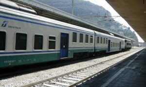 Trenitalia isola il versante ionico