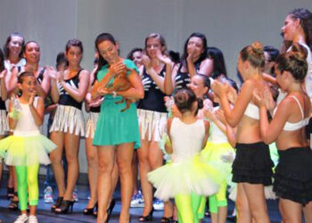 Danza, spettacolo entusiasmante al Teatro Apollo da parte della Magna Graecia