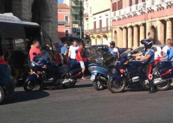Operazione “Casco Day”, fermati 16 motoveicoli e ciclomotori