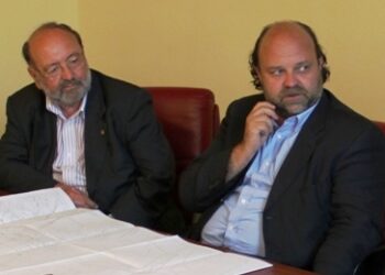 Zurlo a Migale: risponda alle critiche dell’opposizione e paghi debiti alla Provincia