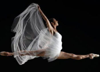 Saggio di danza della prestigiosa “School Dance Luana” al Centro Servizi di Cirò