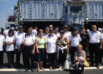 ANMI Crotone partecipa all’uscita in mare con la Caccia Torpediniere “Luigi Durand de la Penne”