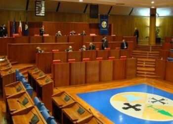 Tribunali, i partiti devono staccare la spina a Monti