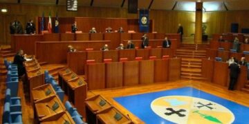 Tribunali, i partiti devono staccare la spina a Monti