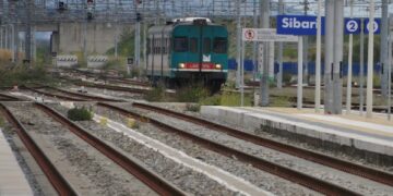 Trenitalia incontra le regioni del Sud, ma la Calabria non c’è