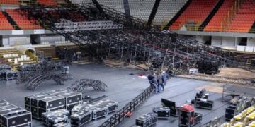 Crollo palco Pausini, 2mila euro di risarcimento alla famiglia