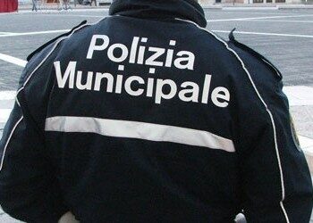 Otto agenti ausiliari per la polizia municipale di Crucoli