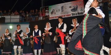 Primo Festival Internazionale del Folklore a Capo Rizzuto