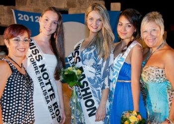 Maria El Amrani e’ la Miss Bandiera Blu di Torre Melissa