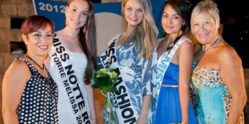 Maria El Amrani e’ la Miss Bandiera Blu di Torre Melissa