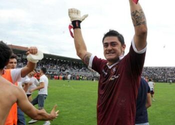 Calciomercato, il Crotone ingaggia il portiere Nicholas Caglioni