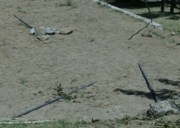 Parco giochi distrutto dai vandali a Caloveto