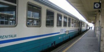 Raccolta firme contro soppressione dei treni a Cariati