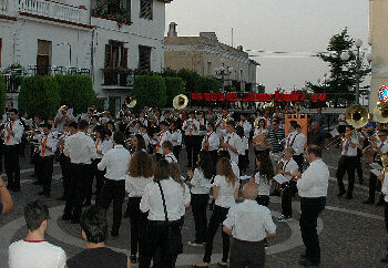 A Carfizzi, nell’ambito de ‘La festa del ritorno’, 6° raduno bandistico