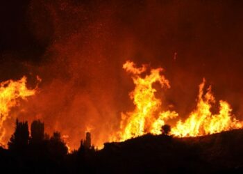 Incendi, nuovi roghi in provincia di Crotone