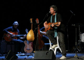 Concerto di Eugenio Bennato ad Isola Capo Rizzuto