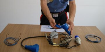 Allacci abusivi all’Enel, tre arresti